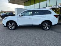 gebraucht Mitsubishi Outlander 2.0 Style 4WD CVT