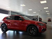 Neu Alfa Romeo Stelvio Veloce 280 PS (205 kW) 2025 Rot SUV