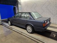 Gebraucht BMW 325 170 PS (125 kW) 1988 Limousine