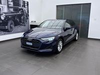 Neu Audi A3 Attraction 150 PS (110 kW) 2026 Blau Limousine
