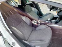 gebraucht Peugeot 2008 1.2 PureTech Allure