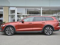 gebraucht Volvo V60 CC 2.0 B4 Plus AWD