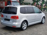 Gebraucht VW Touran Highline 140 PS (102 kW) 2013 Van / Kleinbus