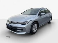 Gebraucht VW Golf VIII Life 150 PS (110 kW) 2025 Oyster silver metallic Kombi