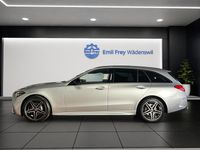 Neu Mercedes C220 AMG line 197 PS (144 kW) 2025 Blau Kombi