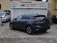 gebraucht Kia Ceed 1.6 CRDi MHD Style DCT