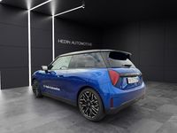 Gebraucht Mini Cooper SE 160 kW (218 PS) 2024 Blau Kleinwagen