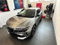 Neu Alfa Romeo Junior Edizione Speciale 136 PS (100 kW) 2025 SUV