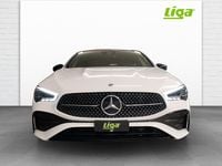 Gebraucht Mercedes CLA250e AMG line 238 PS (175 kW) 2024 Limousine