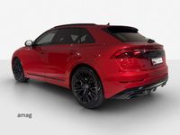 Gebraucht Audi Q8 Ambiente 286 PS (210 kW) 2023 Rot SUV