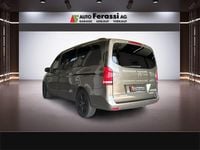Gebraucht Mercedes V250 190 PS (139 kW) 2016 Braun Van / Kleinbus