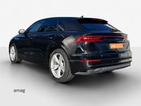 Gebraucht Audi Q8 Ambiente 286 PS (210 kW) 2022 Mythosschwarz metallic SUV