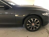 gebraucht Jaguar XE 2.0 D 180 Prestige AWD