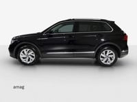 Gebraucht VW Tiguan Life 190 PS (139 kW) 2021 Deepblack perleffekt SUV