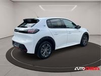 Gebraucht Peugeot 208 Allure 100 kW (136 PS) 2023 Weiss Kleinwagen