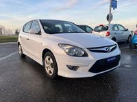 Gebraucht Hyundai i30 Comfort 109 PS (80 kW) 2011 Limousine