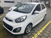 Gebraucht Kia Picanto 85 PS (62 kW) 2013 Kleinwagen