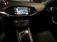 Gebraucht Peugeot 308 SW Allure 156 PS (114 kW) 2015 Kombi