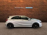 Gebraucht Mercedes A200 AMG line 156 PS (114 kW) 2018 Silber Limousine