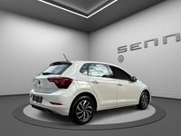 Neu VW Polo Life 94 PS (69 kW) 2026 Grau Limousine