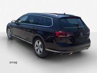 Gebraucht VW Passat Elegance 200 PS (147 kW) 2023 Deep black nacré Kombi