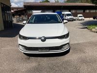 Gebraucht VW Golf VIII Life 110 PS (80 kW) 2025 Weiss
