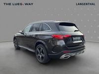 Gebraucht Mercedes GLC220 197 PS (144 kW) 2024 Grau SUV