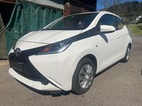 Gebraucht Toyota Aygo X-play 69 PS (50 kW) 2014 Kleinwagen