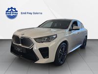 Neu BMW iX2 Comfort Edition 225 kW (306 PS) 2025 Weiss SUV