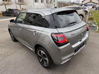 Neu Suzuki Swift 82 PS (60 kW) 2025 Silber Limousine