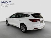 Neu Ford Focus Titanium 155 PS (114 kW) 2025 Weiss Kombi