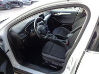 gebraucht Ford Focus Station Wagon 1.0i EcoB 100 Cool & Connect