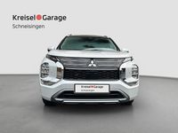 Neu Mitsubishi Outlander P-HEV Instyle 306 PS (225 kW) 2025 Weiss SUV