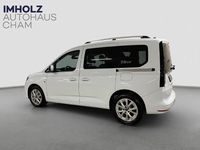 Neu Ford Tourneo Titanium 122 PS (89 kW) 2026 Weiss Kombi