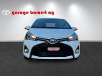 Gebraucht Toyota Yaris Hybrid Trend 101 PS (74 kW) 2015 Weiss Limousine