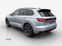 Neu VW Touareg Edition 286 PS (210 kW) 2026 Oyster silver metallic SUV