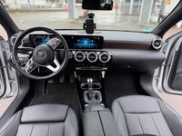 Gebraucht Mercedes A200 150 PS (110 kW) 2022