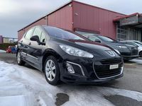 Gebraucht Peugeot 308 Active 120 PS (88 kW) 2012