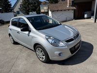 Gebraucht Hyundai i20 Style 101 PS (74 kW) 2012