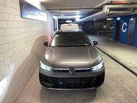 Gebraucht VW Passat R-line 193 PS (141 kW) 2024 Kombi