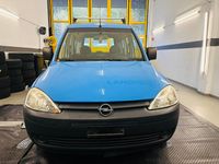 Gebraucht Opel Combo 100 PS (73 kW) 2011