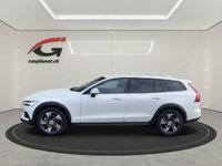 gebraucht Volvo V60 CC 2.0 B4 Plus AWD