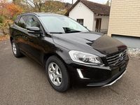 Gebraucht Volvo XC60 R-Design Kinetic 190 PS (139 kW) 2016 SUV