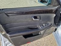 Gebraucht Mercedes E250 Elegance 204 PS (150 kW) 2015 Silber Kombi