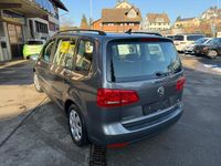 Gebraucht VW Touran Trendline 105 PS (77 kW) 2012 Van / Kleinbus