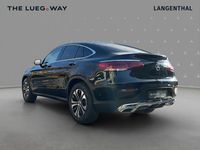 Gebraucht Mercedes GLC220 194 PS (142 kW) 2021 Schwarz Coupé