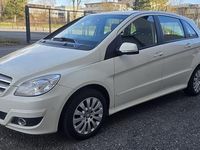 Gebraucht Mercedes B160 95 PS (69 kW) 2010 Van / Kleinbus