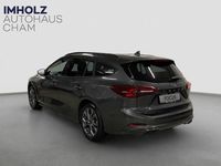 Neu Ford Focus ST-Line X 155 PS (114 kW) 2025 Grau Kombi