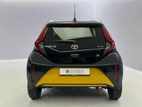 Neu Toyota Aygo X Sport 116 PS (85 kW) 2025 Gelb SUV