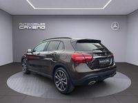 Gebraucht Mercedes GLA200 Night 156 PS (114 kW) 2018 SUV